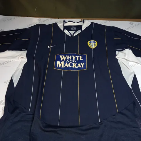 NIKE LEEDS HOME FOOTBALL SHIRT - XL