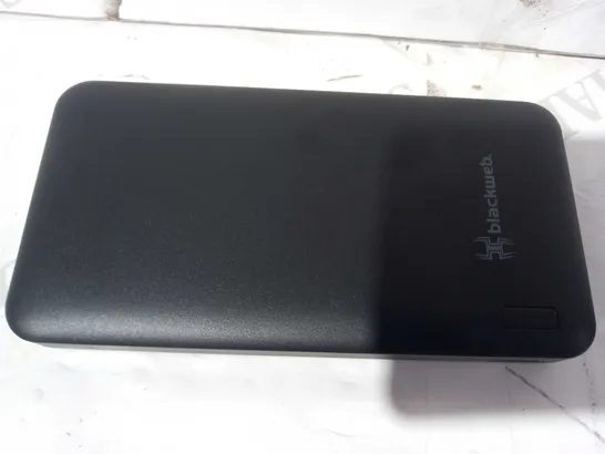 BLACKWEB 15000MAH LIM POWER BANK