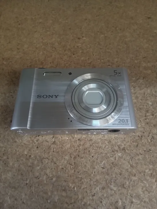 SONY DSC-W800 DIGITAL CAMERA