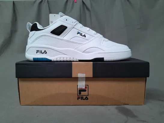 BOXED PAIR OF FILA SHOES IN WHITE UK SIZE 11