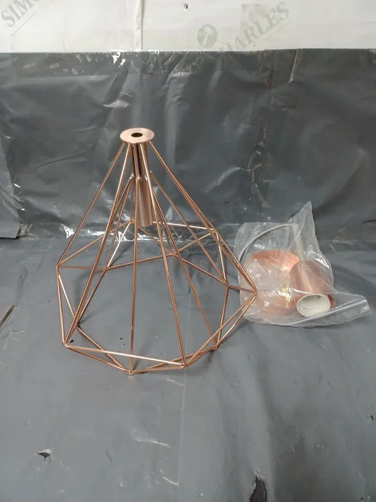 ROSE GOLD DIAMOND SHAPED LIGHT SHADE 