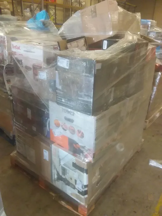 PALLET OF APPROXIMATELY 26 ASSORTED ELECTRICAL ITEMS INCLUDING 