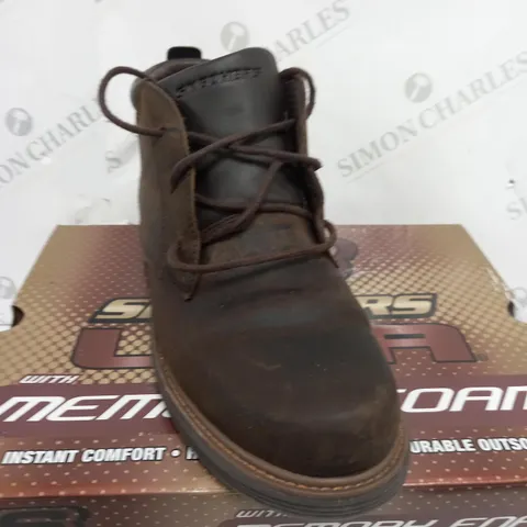 SKECHERS MENS LEATHER BOOTS, CHOCOLATE - SIZE 8 