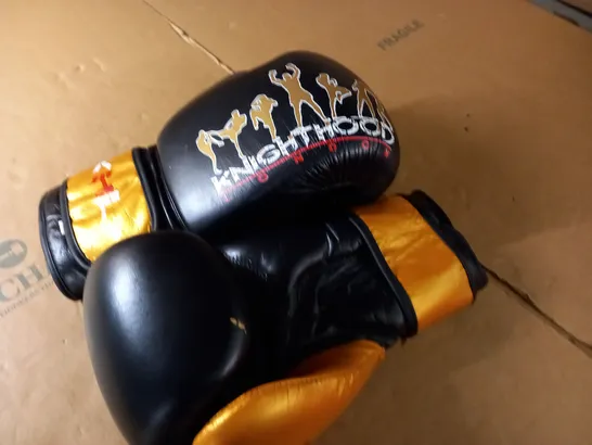 KHL KNIGHTHOOD 160Z BOXING GLOVES - BLACK/GOLD