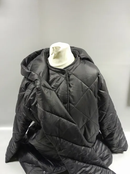 FRANK USHER BUTTONED QUILTED COAT SIZE S/M