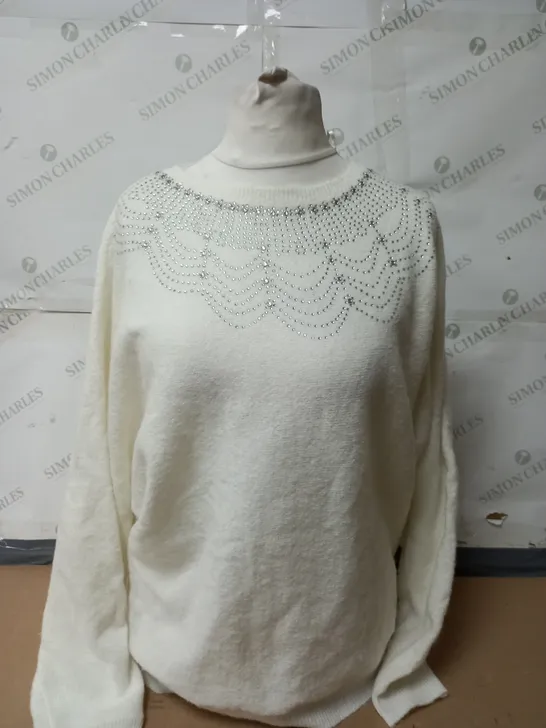 MONSOON EVIE EMBELLISHED JUMPER IN WHITE SIZE MEDIUM