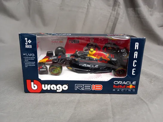 BBURAGO 1:43 RED BULL RACING RB18 2022 VERSTAPPEN