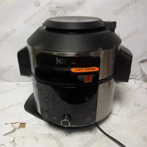 NINJA FOODI SMARTLID MULTI-COOKER