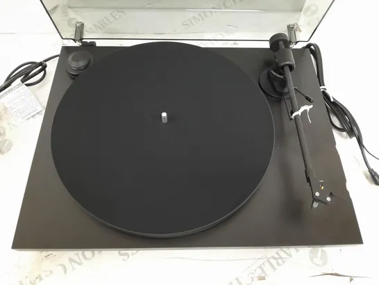 PRO-JECT AUDIO PRIMARY E TURNTABLE - BLACK