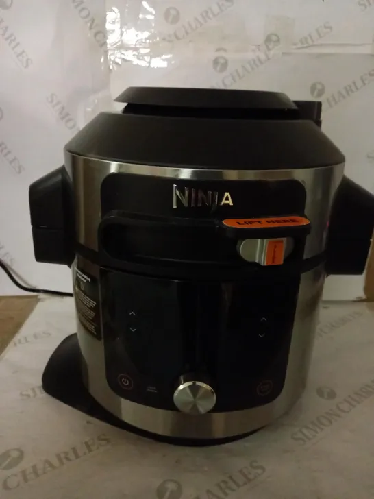 NINJA FOODI MAX SMARTLID MULTI-COOKER 