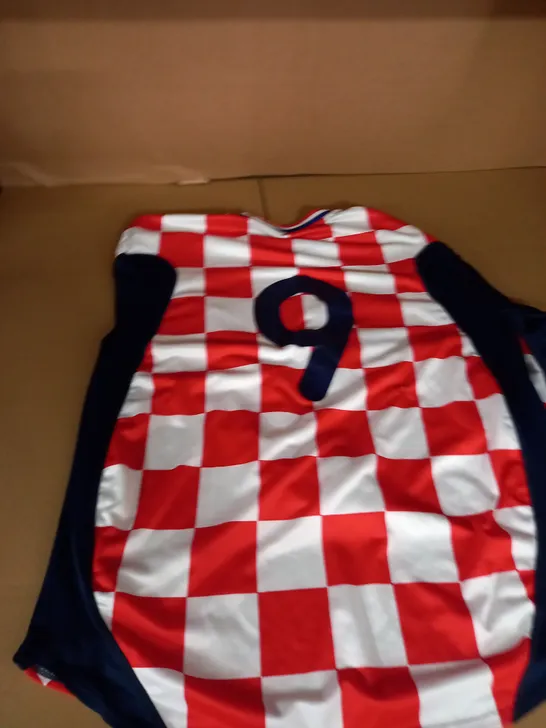 CROATIA HOME SHIRT SIZE XL