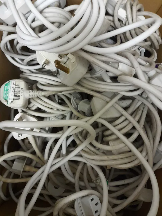 LOT OF APPROX 25 ORIGINAL APPLE IMAC LONGWELL 6 FT POWER CORDS LS-13A