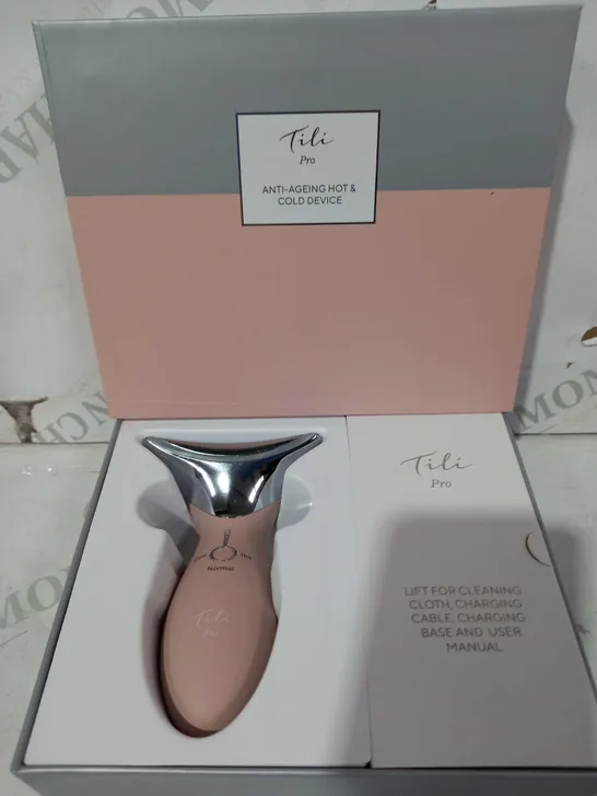 TILI PRO LED ANTI-AGEING HOT & COLD FACIAL TONING DEVICE