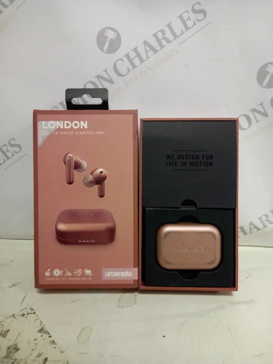 BOXED URBANISTA LONDON ACTIVE WIRELESS EARPHONES