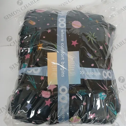 THE OODIE HOODED FLEECE LINED GALAXY BLANKET IN BLACK 