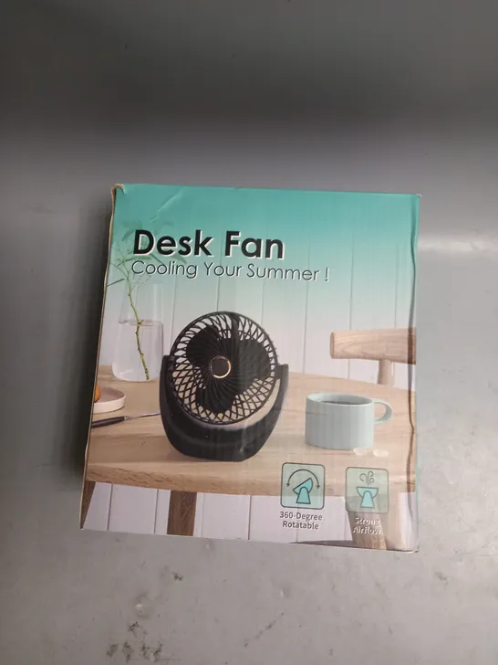 SMALL DESK FAN IN BLACK