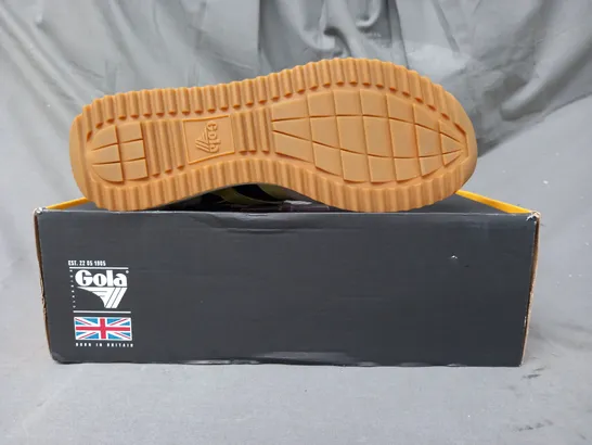 BOXED PAIR OF GOLA CHICAGO SHOES IN BLACK/FEATHER GREY/LEMON UK SIZE 7