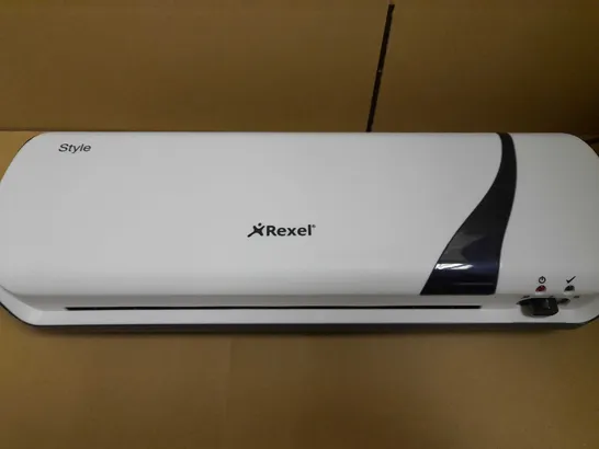 REXEL STYLE A4 HOME AND OFFICE LAMINATOR