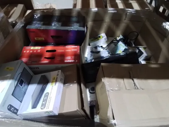 PALLET OF ASSORTED TECH ITEMS TO INCLUDE KARAOKE PARTY SPEAKER,BLUETOOTH BOOMBOX AND HP PRINTER