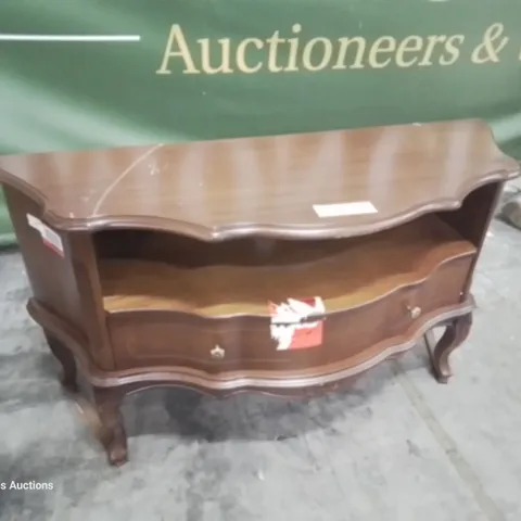 DESIGNER FRENCH STYLE ENTERTAINMENT UNIT 