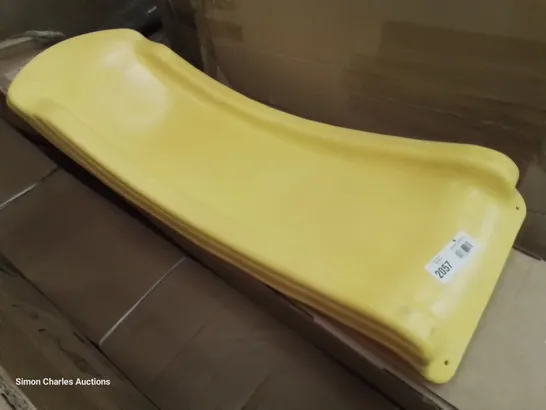 YELLOW SLIDE