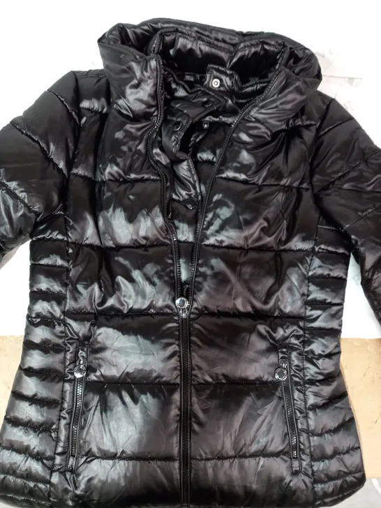 BOX OF APPROXIMATELY 5 ASSORTED CENTIGRADE PUFFER COATS IN VARIOUS COLOURS AND SIZES