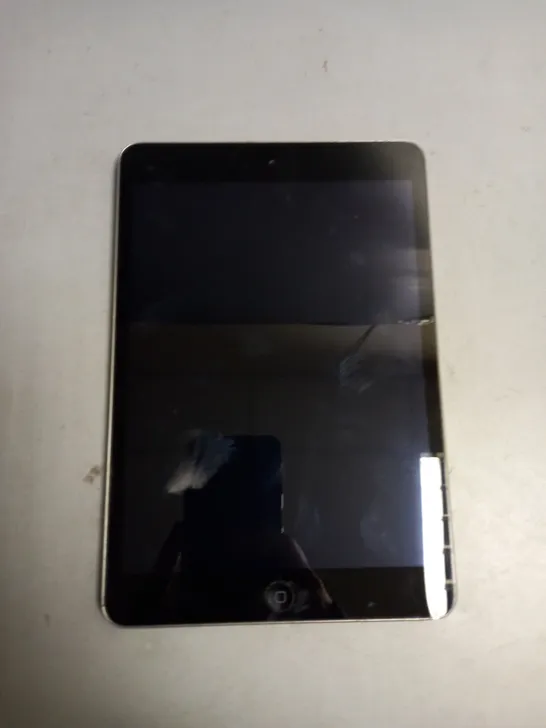 UNBOXED APPLE IPAD MINI 2 GREY