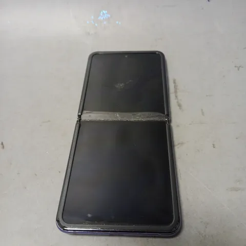 SAMSUNG GALAXY Z FLIP 