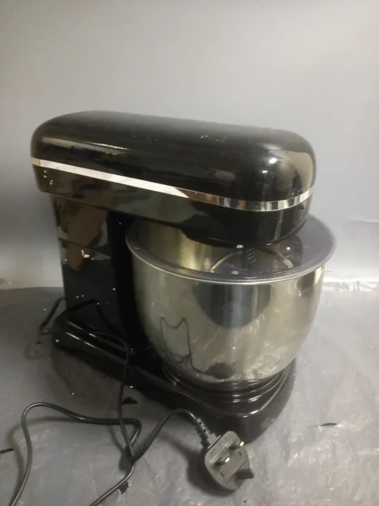 BLACK & DECKER 1300W STAND MIXER