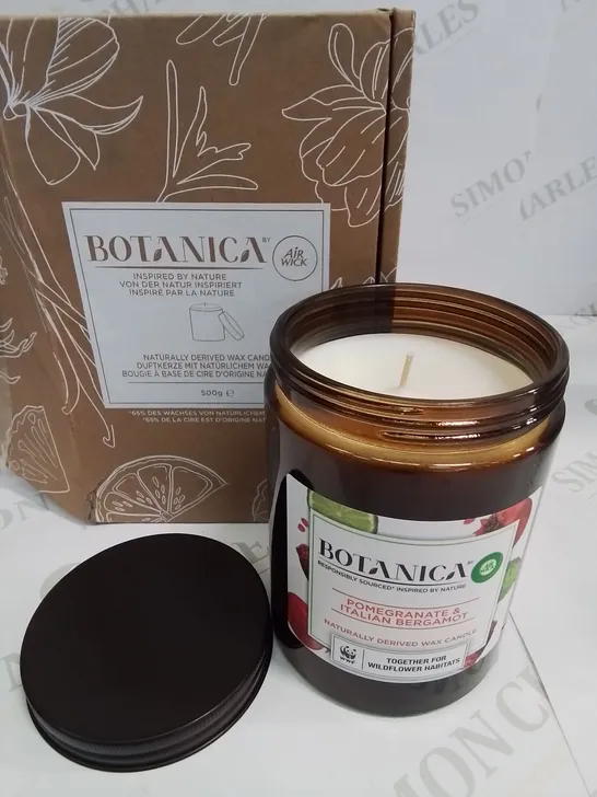 LOT OF 5 BRAND NEW BOXED BOTANICA 500G WAX CANDLES 