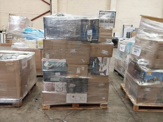 PALLET OF APPROXIMATELY 36 UNPROCESSED RAW RETURN HOUSEHOLD AND ELECTRICAL GOODS TO INCLUDE;