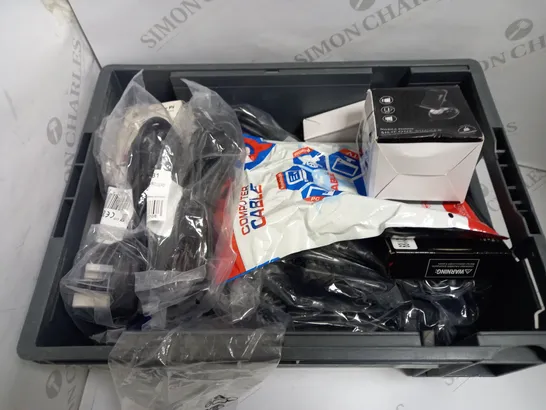 LOT OF APPROXIMATELY 15 ASSORTED ELECTRICALS AND CABLE TO INCLUDE RASBERRY PI POWER SUPPLY, COMPUTER CABLE, STARTECH DUAL BALL BEARING CASE FAN, ETC