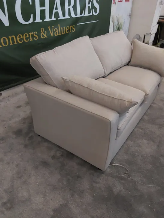 THE AMESBURY 2 SEATER SOFA UPHOLSTERED IN OAT FABRIC 