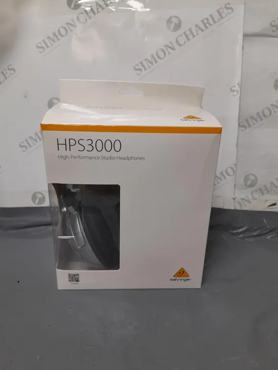 BOXED BEHRINGER HIGH-PERFORMANCE STUDIO HEADPHONES HPS3000