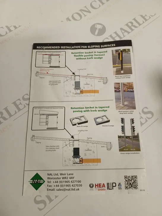 LOT OF 4 RETENTION SOCKETS WITH DUCKFOOT BEND / COLLECTION ONLY