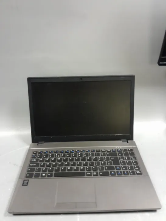 ERGO NOTEBOOK COMPUTER W655SZ PRO WINDOWS 8