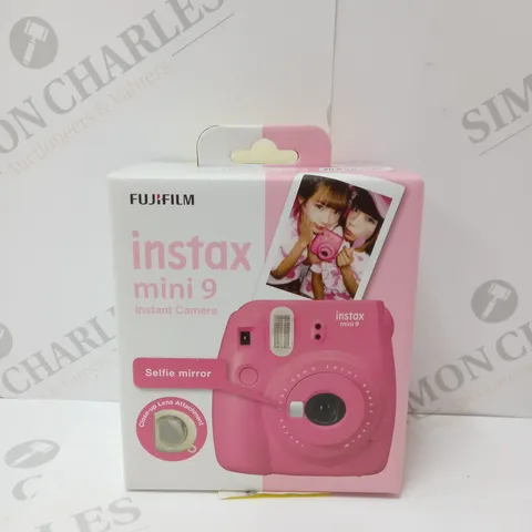 BRAND NEW BOXED FUJIFILM INSTAX MINI 9 INSTANT CAMERA 