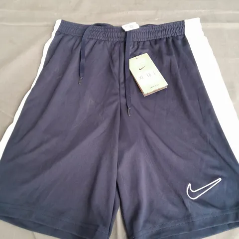 NIKE MENS SLIM FIT SHORTS BLUE AND WHITE SIZE S