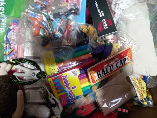 BOX OF APPROXIMATELY 20 ASSORTED TOYS AND GAMES TO INCLUDE LITTLE BRIAN PAINT STICKS, PROJECT SWISH BASKETBALL NET, HOT WHEELS STREET BEASTS, ETC