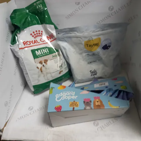 LOT OF PET FOOD TO INCLUDE NATUREDIET LAMB, ROYAL CANIN, AND GOOD BOY BEEF BITES 