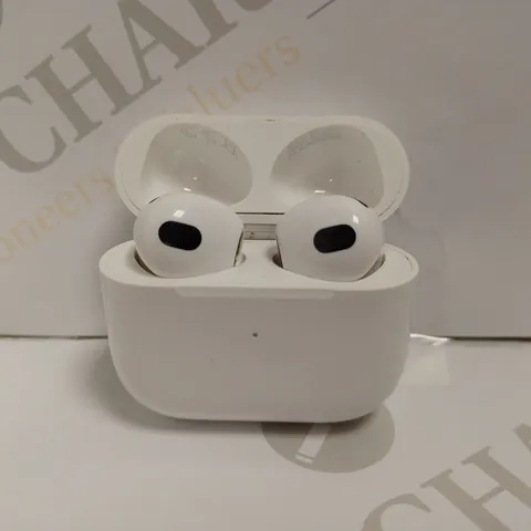 APPLE A2566 AIRPODS PRO 3RD GEN - WHITE 