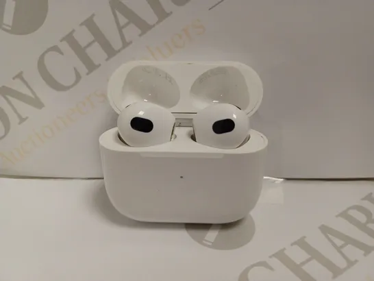 APPLE A2566 AIRPODS PRO 3RD GEN - WHITE 