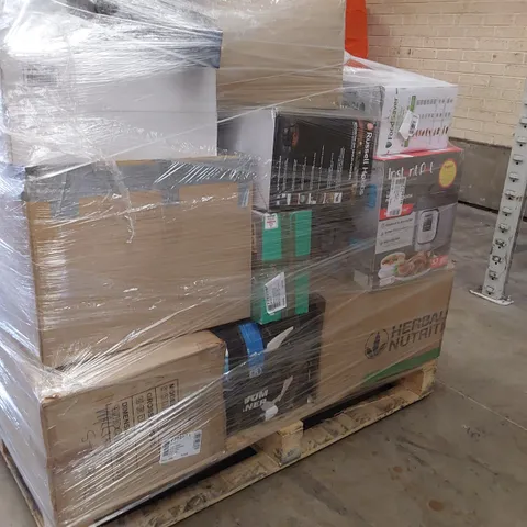 PALLET OF APPROXIMATELY 34 ITEMS TO INCLUDE: