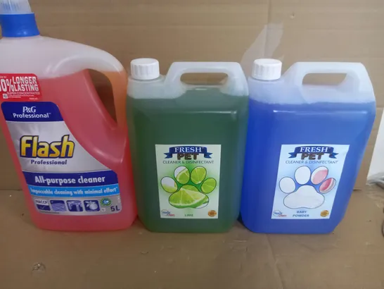 LOT OF 4 CLEANING PRODUCTS TO INCLUDE - FLASH PRO - FRESH PET / COLLECTION ONLY 