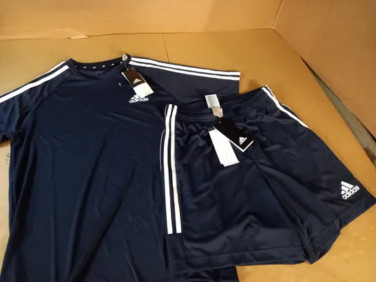 ADIDAS NAVY T-SHIRT AND SHORTS - SMALL