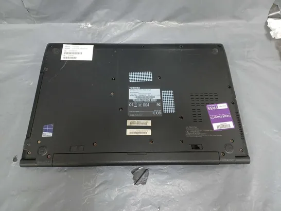 TOSHIBA SATELLITE PRO R50-B	15 INCH I3-4005U 1.70GHZ