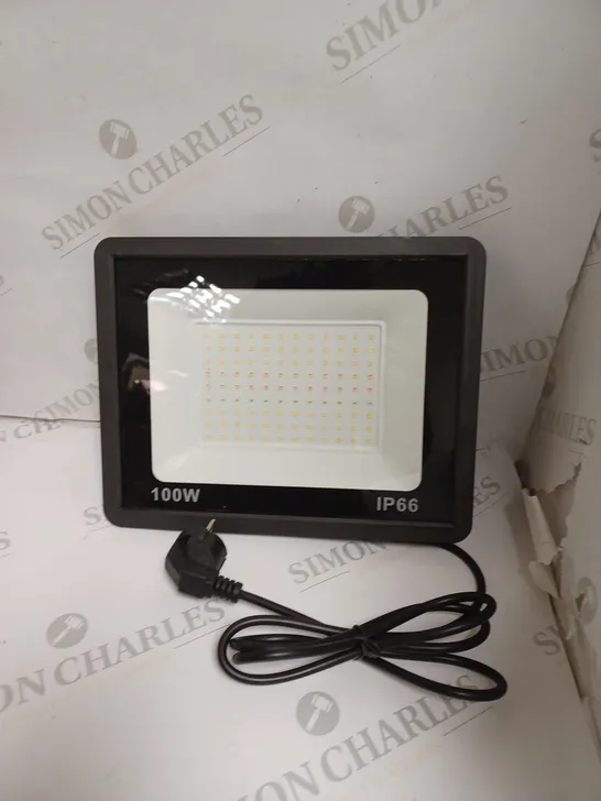 BOXED TUYA 100W LED SPOTLIGHT 