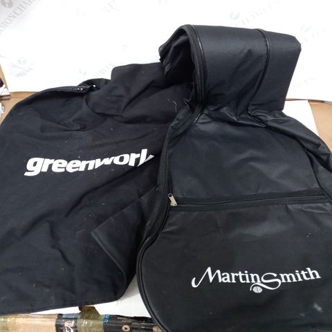 LOT OF 2 ASSORTED HOUSEHOLD ITEMS TO INCLUDE MARTIN SMITH GUITAR CASE, GREENWORKS MOWER BAG 