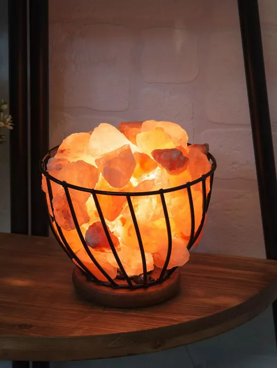 HIMALAYAN ROCK SALT FIRE EFFECT BASKET RRP £52