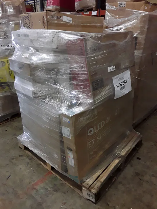 PALLET OF APPROXIMATELY 26 UNPROCESSED RAW RETURN HOUSEHOLD AND ELECTRICAL GOODS TO INCLUDE;